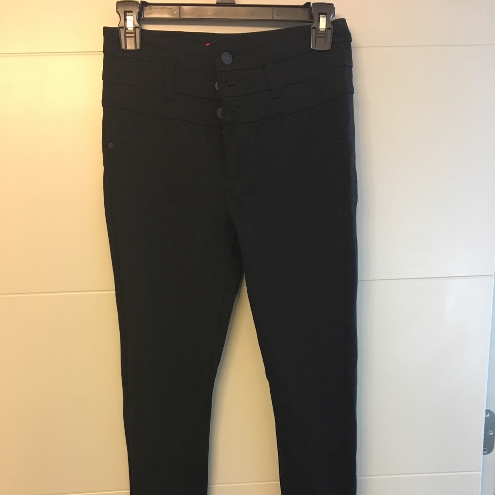 High Waisted Black Jeggings